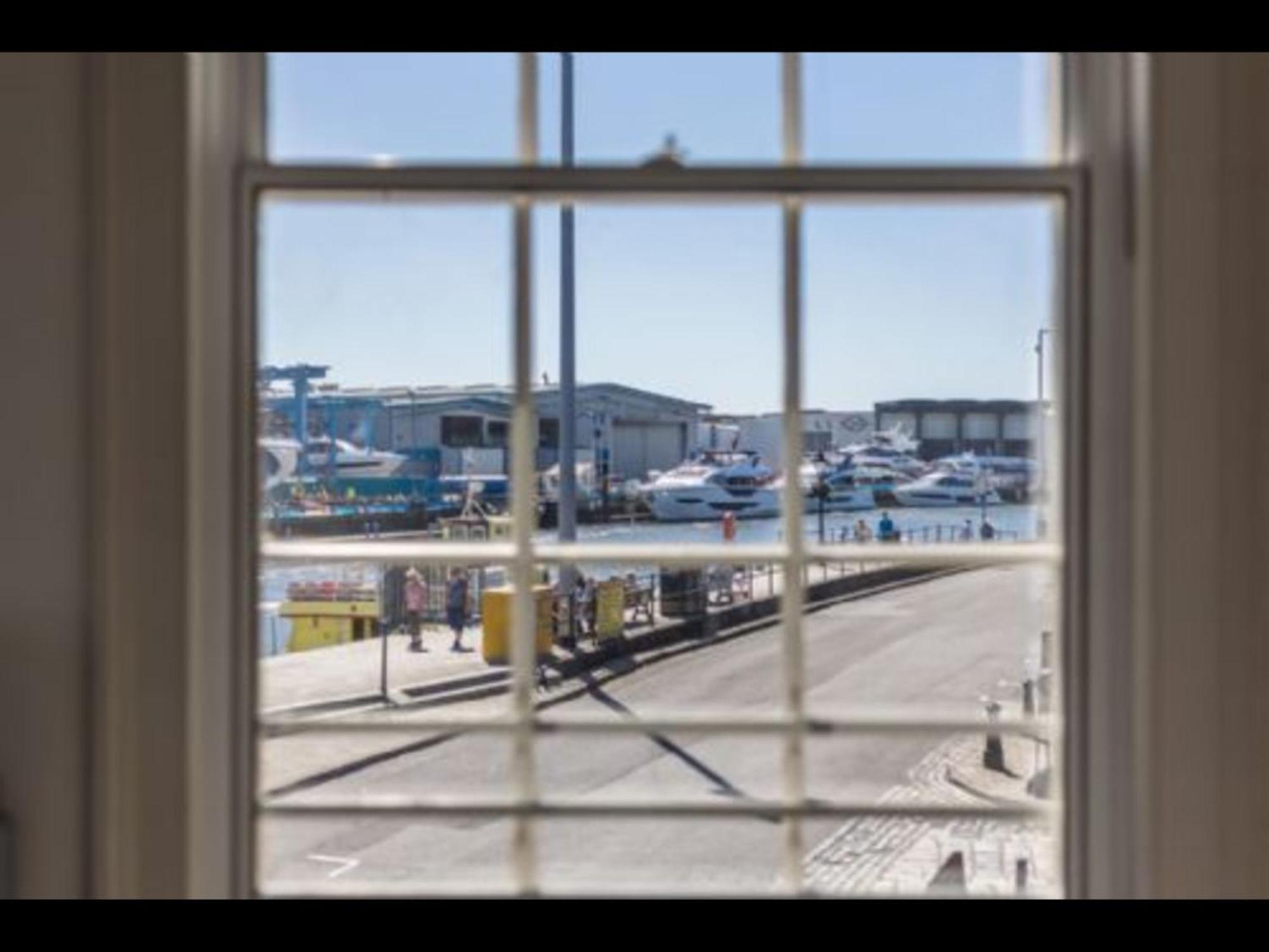Custom House Poole - Overlord Chamber Esterno foto