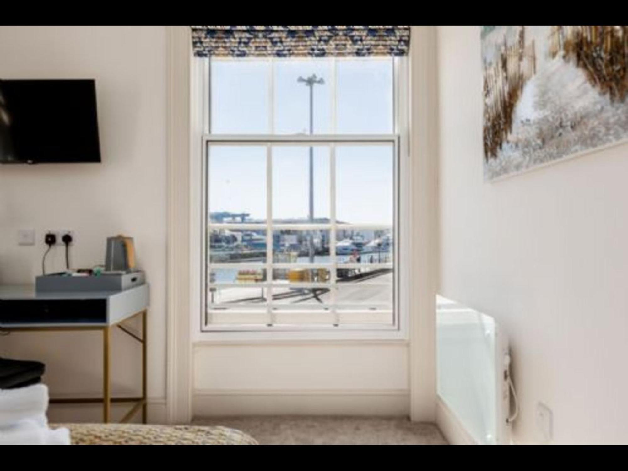 Custom House Poole - Overlord Chamber Esterno foto